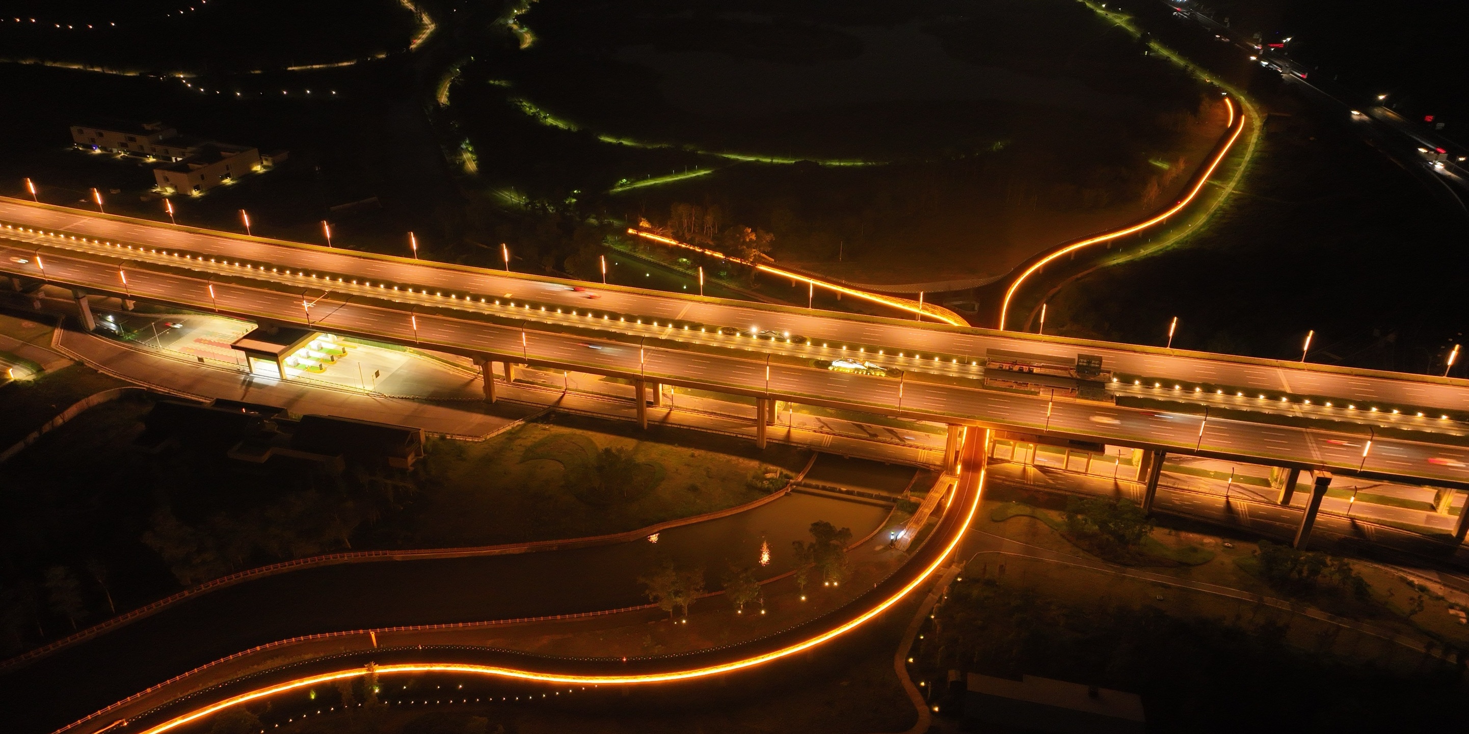 “華體智造”守護(hù)賽事榮耀，環(huán)球生態(tài)公園續(xù)寫賽事名城精彩